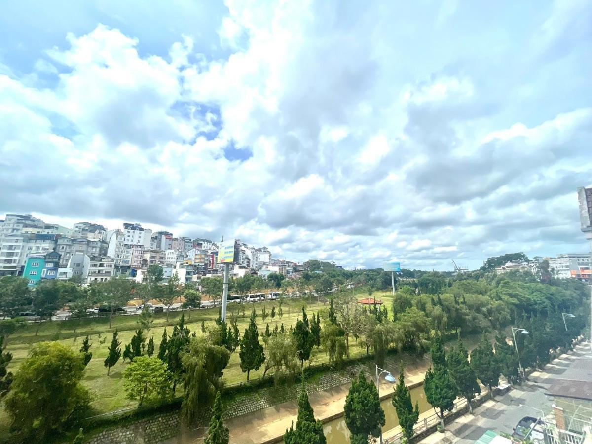 Phuong Vy Luxury 2*